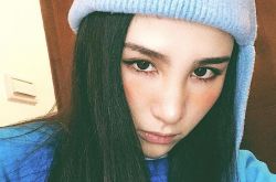 江静呆宝静回家照顾父母 离婚后单独带儿子