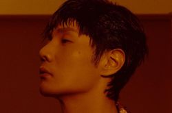 李荣浩第7张专辑登场 新歌重现90年代复古感