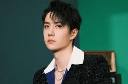 王一博亲赴前线救灾 粉丝泪崩河南的孩子回家了