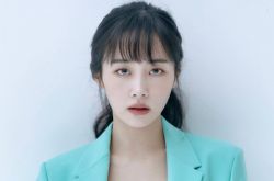 KARA前成员NICOLE与新经纪公司签约 新专辑制作中