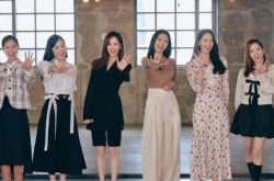 少女时代久违4年全员合体 再喊经典口号