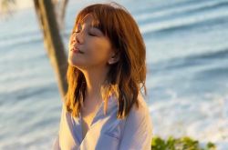 梁静茹回归情歌天后 把握当下才是永恒