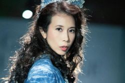 莫文蔚上海走秀 宣导环保理念