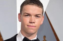 威尔普尔特童星走红 颜值大进化丑角长大了