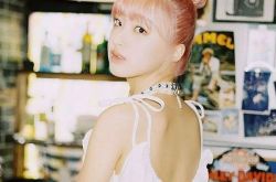 天才女作曲家ADORA最强新人出道 曾为BTS制作热门歌