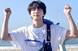 防弹少年团Jin新歌曝光 再次生日送粉丝