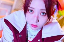 玟星发行迷你三辑回归 主打歌《LUNATIC》