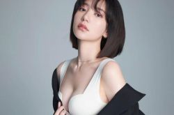 郭雪芙为代言突破 解放凶猛好身材