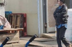 范冰冰复出韩国拍戏 憔悴大妈模样曝光