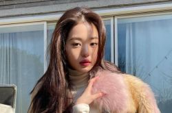 张员瑛NMIXX互动掀热议 又被骂没礼貌