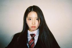 NMIXX成员Sullyoon零修图素颜 从小美到大啊