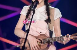 金雯昕个人资料背景曝光 2016超女金雯昕成黑马