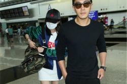 杨幂刘恺威疑似离婚, 杨幂小脸发福孕相十足