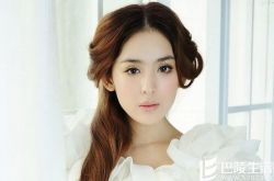 古力娜扎呛声黑粉： “恶心你去吐啊!丑也忍着!”