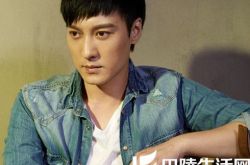 解说何建泽的个人资料以及家庭背景,解说何建泽的演艺生涯