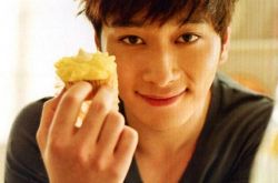 黄灿盛简介及微博,   黄灿盛绯闻女友柳岩