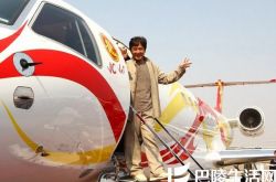 成龙购买私人飞机,成龙私人飞机内部装饰