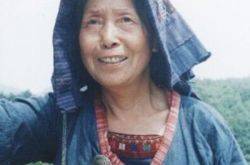 范淑珍简介,周星驰的电影配角