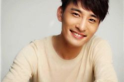 宫正楠简介照片,宫正楠如何成名的