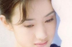 戴云霞被绑架是真的吗,戴云霞激情床戏