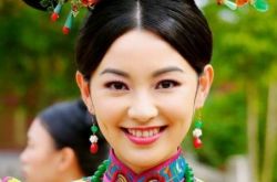 陈秀丽撞脸胡可,陈秀丽胡可长得很像