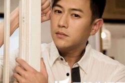 陈键锋与舒畅的关系,陈键锋和舒畅的亲密举动