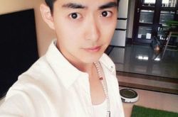 崔航参加快乐男声,崔航的处女作