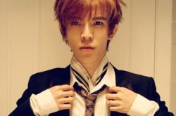 郭敬明与网红互骂,陈学冬为卫小四辩解