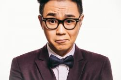 大鹏个人简介,大鹏与女儿牵手照片与温馨的事