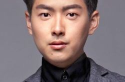 崔航简介,崔航个人写真