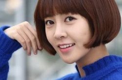 崔允英的简介,崔允英和朴海镇在一起了吗