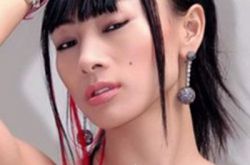 白灵个人简介,白灵剧照