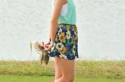 蔡思贝微博晒照,蔡思贝生活近照