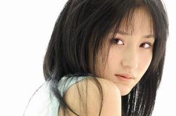 蓝燕自杀传言 蓝燕现身发布会