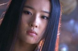 刘亦菲个人简介扒一扒 细说保时捷卡宴出卖刘亦菲身高