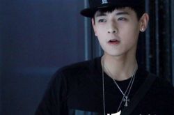 白澍微博答粉丝问题引围观 白澍新剧角色介绍