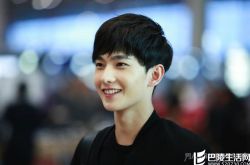 骗子冒充杨洋社交账号 多数粉丝上当受骗