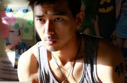 李现是怎么得罪高层的 李现近况