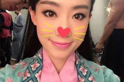 张小斐喜剧后台颜值上线 张小斐有颜又有才