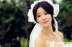 林心如秒删6个月孕肚照片 戴面具嘟嘴笑少女心爆棚