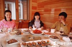 切勿卖国？ 福原爱到王楠家做客遭日媒警告