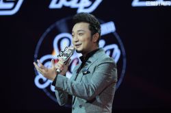 尼格买提个人资料介绍大全 与妻子恋爱过程甜蜜爆棚