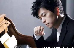 岳云鹏李健唱什么歌？两次牵手失败笑翻全场