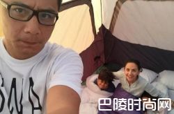 刘烨晒婚戒纪念老婆结婚8周年 网友祝福爱情典范