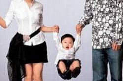 海清儿子罕见露面 海清老公个人资料曝光系银行高管