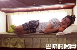 张翰晒健身照秀肌肉 公开说怀念郑爽