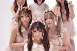 贴吧女团出道被圈粉 首发mv小次元秒杀TFboys自黑成瘾