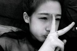 快手黑暗萝莉怎么火的 快手黑暗萝莉大美黑历史扒皮