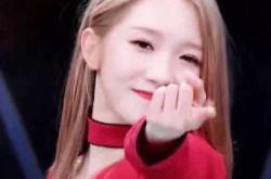 创造101孟美岐山支大哥表情包合集