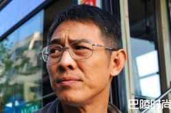 李连杰国籍在哪里？爆新加坡国籍引争议